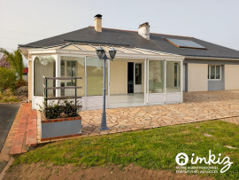 
                                                                                        Vente
                                                                                         Pavillon Plain Pieds 7 pièces - Terrain 957 m²