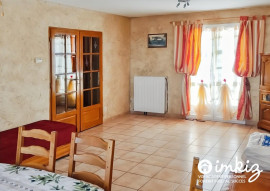 Vente
Pavillon sur sous-sol, autonomie de plain pied