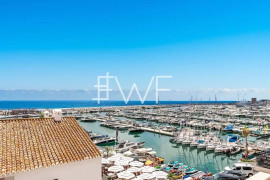 
                                                                                        Vente
                                                                                         Penthouse a Puerto Banus avec Vue Mer