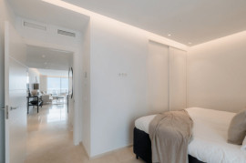 
                                                                                        Vente
                                                                                         Penthouse sur la Marina de Puerto Banus