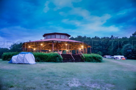 
                                                                                        Vente
                                                                                         PERIGORD DOMAINE AVEC PRL 24 HA MARIAGES