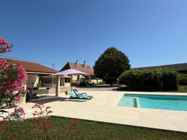 
                                                                                        Vente
                                                                                         Périgourdine/dépendance/piscine à 5min de Bergerac