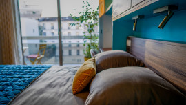 Location
Perle Art Déco – Balcon Ensoleillé – Internet Ultra-Rapide – Parking Privé – Entièrement Équipé (loyer tout inclus)