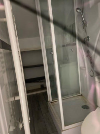 
                                                                                        Location
                                                                                         Petit 2 pièces mansardé Choisy le roi