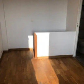 
                                                                                        Location
                                                                                         Petite maison 25m² dans un quartier calme