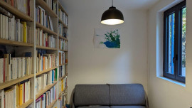 
                                                                                        Location
                                                                                         Petite maison tranquille à côté du métro