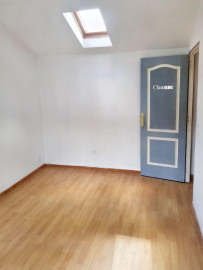 
                                                                                        Location
                                                                                         Petite maison tranquille en plein centre de DENAIN