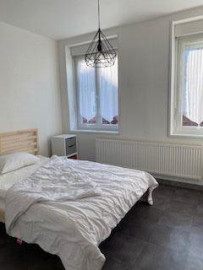 
                                                                                        Location
                                                                                         Petite Maison tranquille près du métro