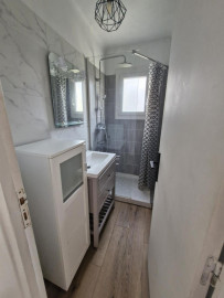 
                                                                                        Location
                                                                                         Petite maison type t2