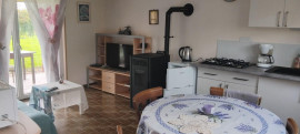 
                                                                                        Location
                                                                                         Petite maisonnette