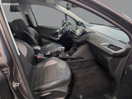 
                                                                                        Voiture
                                                                                         PEUGEOT 2008 - 1.6 e-HDi 115 CV ALLURE - 6 CV