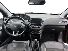 
                                                                                        Voiture
                                                                                         PEUGEOT 2008 - 1.6 e-HDi 92 CV ALLURE - 5 CV