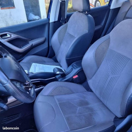 Voiture
Peugeot 2008 I (CU_) 1.6 BlueHDi 120 (120Cv)