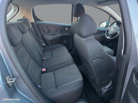 
                                                                                        Voiture
                                                                                         PEUGEOT 207 - 1.6 HDi 90 CV STYLE - 5 CV