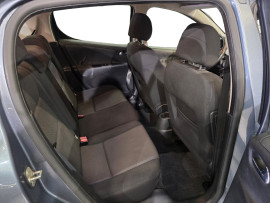 
                                                                                        Voiture
                                                                                         Peugeot 207