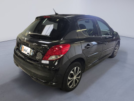 
                                                                                        Voiture
                                                                                         Peugeot 207