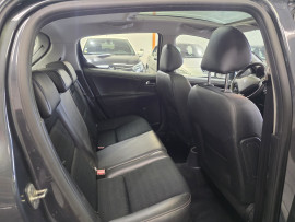 
                                                                                        Voiture
                                                                                         Peugeot 207