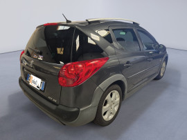
                                                                                        Voiture
                                                                                         PEUGEOT 207 SW - 1.6 HDi 92 CV OUTDOOR - 5 CV