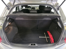 
                                                                                        Voiture
                                                                                         PEUGEOT 208 - 1.6 Blue-HDi 75 CV STYLE - 4 CV