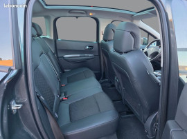 
                                                                                        Voiture
                                                                                         PEUGEOT 3008 - 1.6 Blue-HDi 120 CV ALLURE - 6 CV