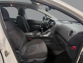 
                                                                                        Voiture
                                                                                         PEUGEOT 3008 - 1.6 HDi 110 CV ALLURE - 6 CV