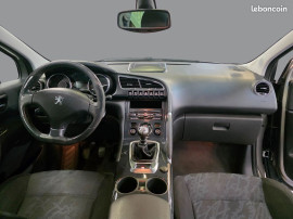 
                                                                                        Voiture
                                                                                         PEUGEOT 3008 - 1.6 HDi 110 CV PREMIUM PACK - 6 CV