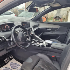 Voiture
Peugeot 3008 2.0 BLUE HDI II 177 cv Boîte auto