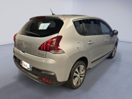 
                                                                                        Voiture
                                                                                         Peugeot 3008