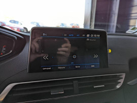 
                                                                                        Voiture
                                                                                         PEUGEOT 3008 HDI  180ch