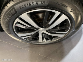 Voiture
Peugeot 3008 II GT