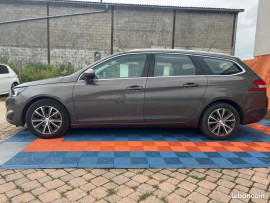 Voiture
Peugeot 308 1.6 BlueHDi 120 cv allure