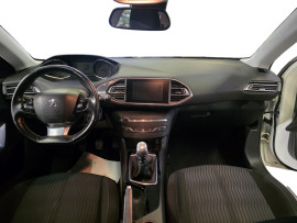 
                                                                                        Voiture
                                                                                         Peugeot 308