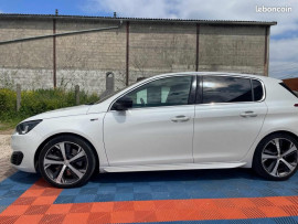 Voiture
Peugeot 308 GT 2.0 BlueHDi 181 cv Boîte auto