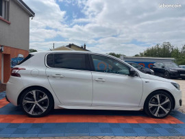 Voiture
Peugeot 308 GT 2.0 BlueHDi 181 cv Boîte auto