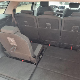 Voiture
Peugeot 5008 1.5 BlueHDi EAT8 S&S 130 cv Boîte auto