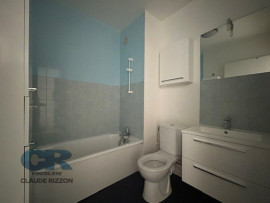 
                                                                                        Vente
                                                                                         PLACE DES VOSGES - F2 à vendre