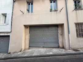 
                                                                                        Location
                                                                                         Place parking moto Rue Hesus
