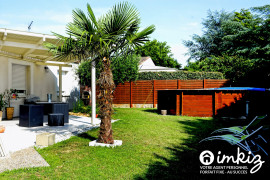Vente
Plain pied 1bureau pergola piscine bois 1 parking