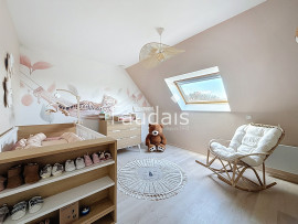 
                                                                                        Vente
                                                                                         PONT HEBERT, maison de 200m2 avec piscine