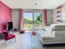 
                                                                                        Vente
                                                                                         PONT-HEBERT, Maison rénovée de 145m2, 4 chambres