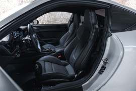 
                                                                                        Voiture
                                                                                         Porsche 911 (992.1) GT3 Touring 4.0 510 PDK