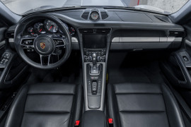 
                                                                                        Voiture
                                                                                         Porsche (991.2) Carrera S Cabriolet