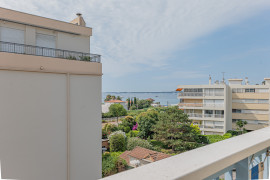 Vente
Proche mer et commodités – 3 pièces avec terrasse, garage et cave