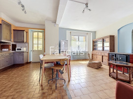 
                                                                                        Vente
                                                                                         Proche SAINT LO maison de ville
