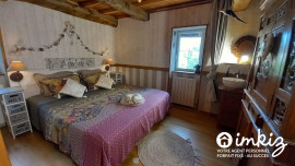 
                                                                                        Vente
                                                                                         Propriété de caractère 11 pièces