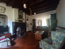 Vente
Propriété de caractère avec dépendances –10 ha