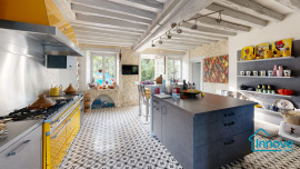 
                                                                                        Vente
                                                                                         Propriété de prestige avec maison d'amis sur parc constructibl