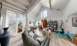 
                                                                                        Vente
                                                                                         Propriété de prestige avec maison d'amis sur parc constructibl