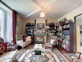 
                                                                                        Vente
                                                                                         Propriété d'environ 426 m2 sur 5,2 hectares avec dépendance