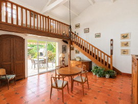 
                                                                                        Vente
                                                                                         PROPRIÉTÉ ÉQUESTRE – Maison de 173 M²